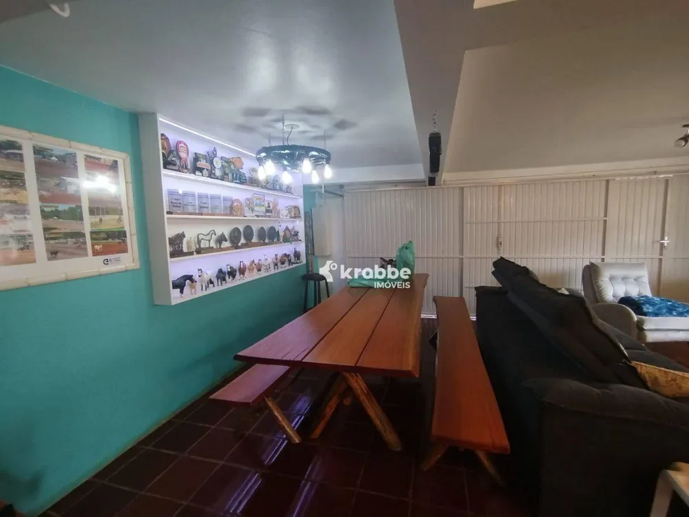 Casa, 4 quartos, 253 m² - Foto 11