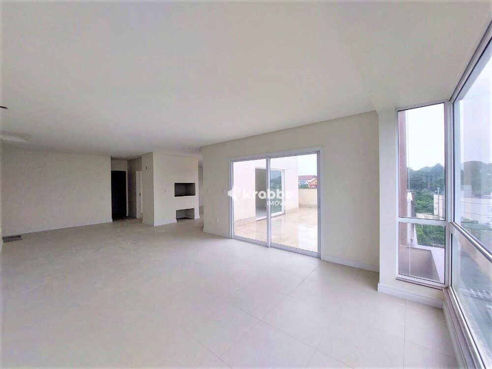 Cobertura à venda com 3 quartos, 188m² - Foto 2
