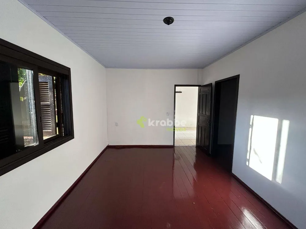 Casa, 3 quartos, 229 m² - Foto 6