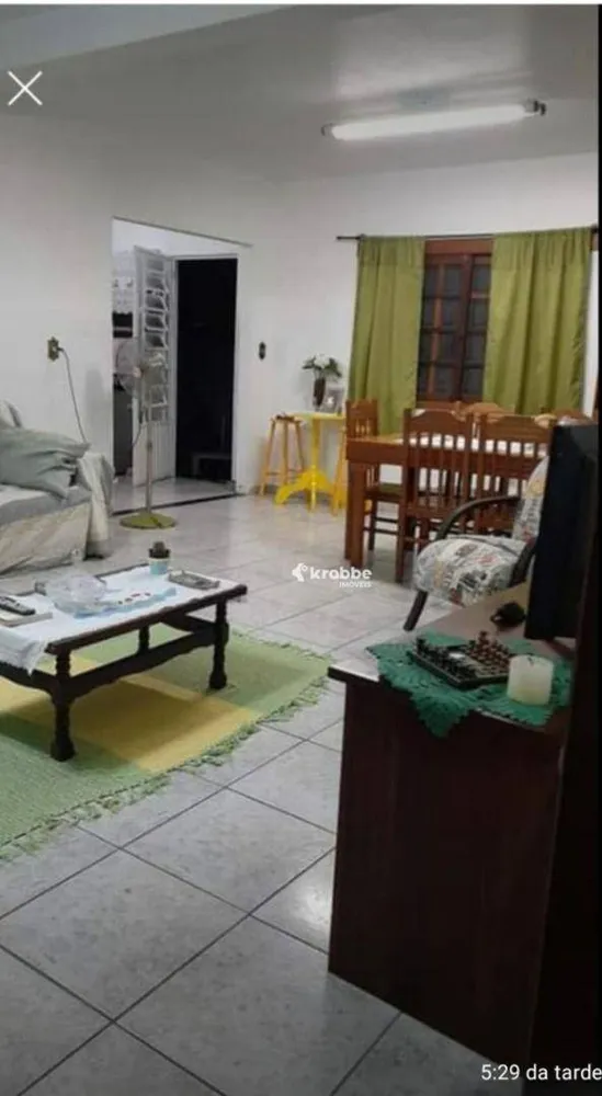 Casa, 3 quartos, 130 m² - Foto 2
