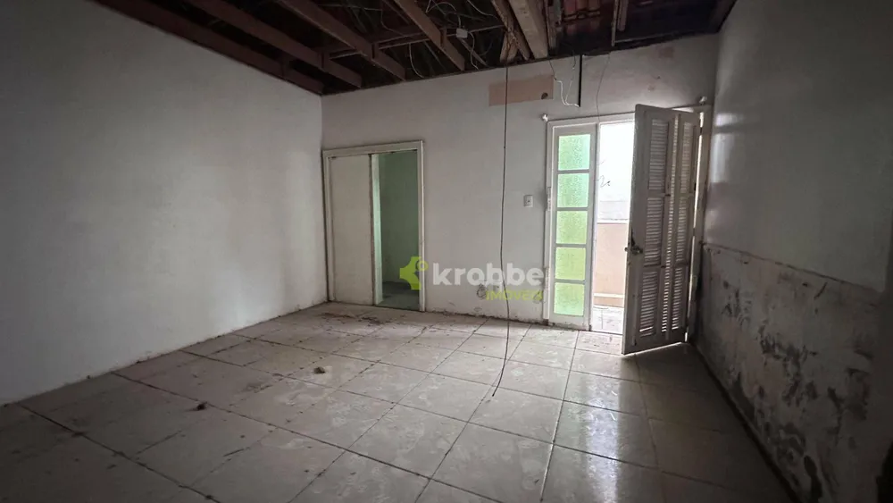 Casa, 3 quartos, 200 m² - Foto 8