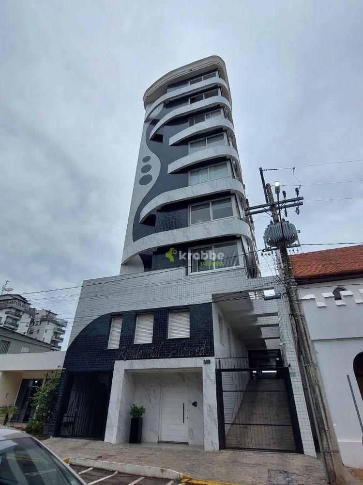 Apartamento, 3 quartos, 110 m² - Foto 1