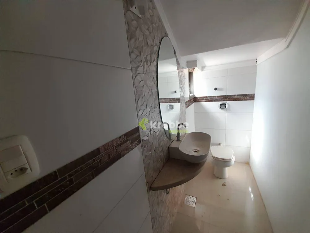 Casa, 3 quartos, 290 m² - Foto 2