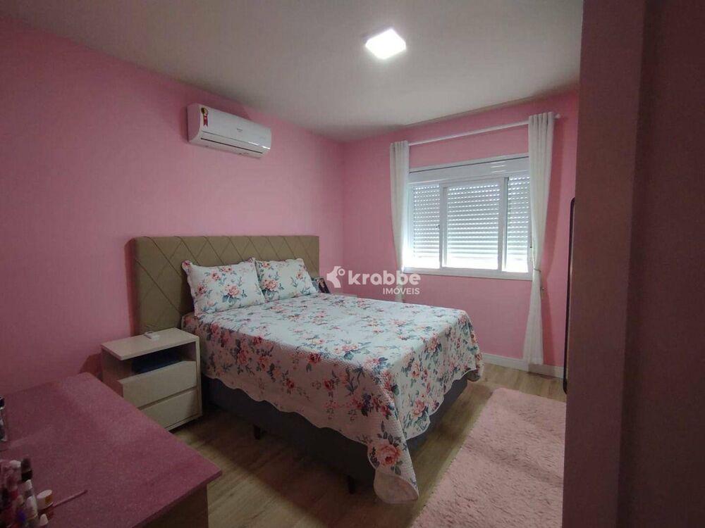 Casa, 3 quartos, 76 m² - Foto 1