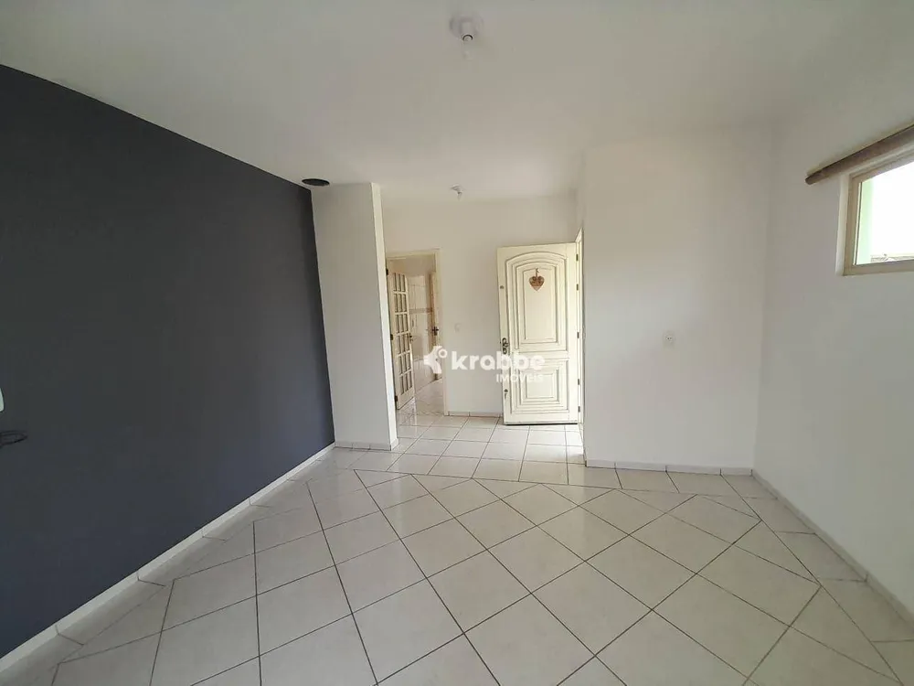 Casa, 3 quartos, 180 m² - Foto 2