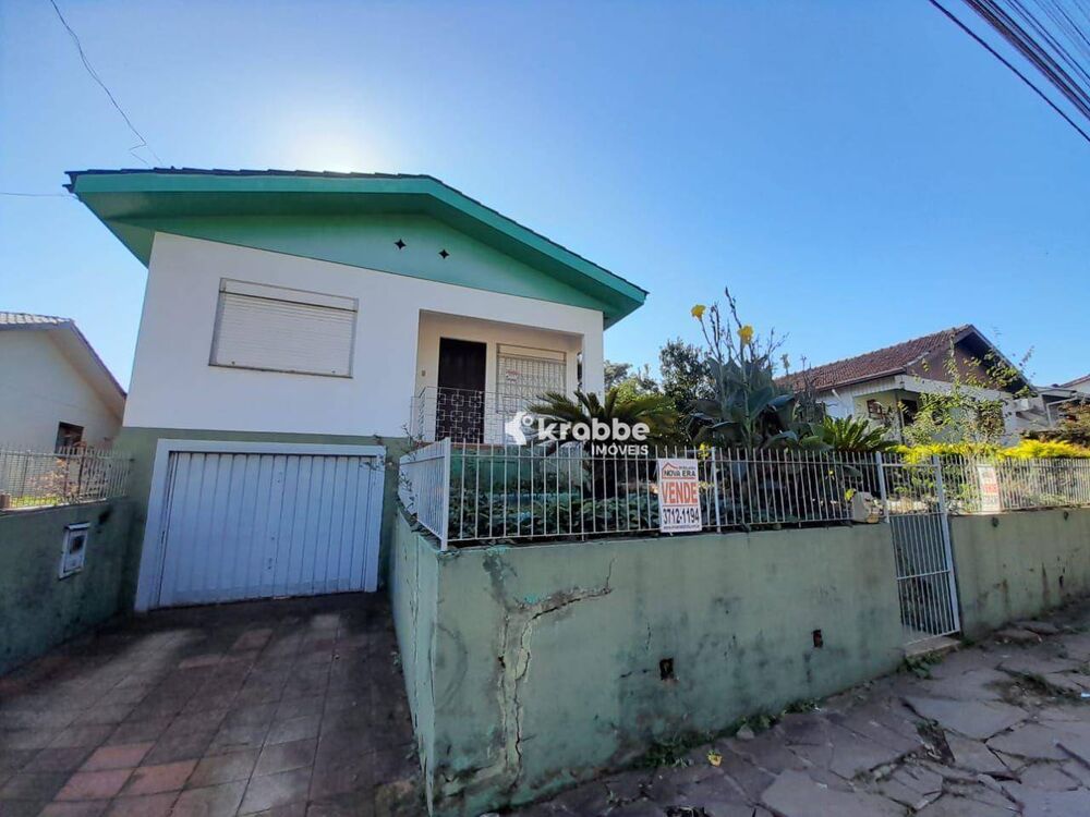 Casa, 3 quartos, 200 m² - Foto 1
