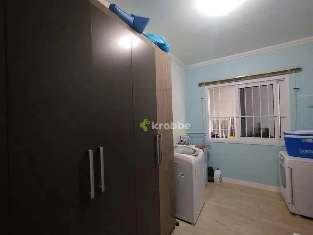 Casa, 8 quartos, 238 m² - Foto 6