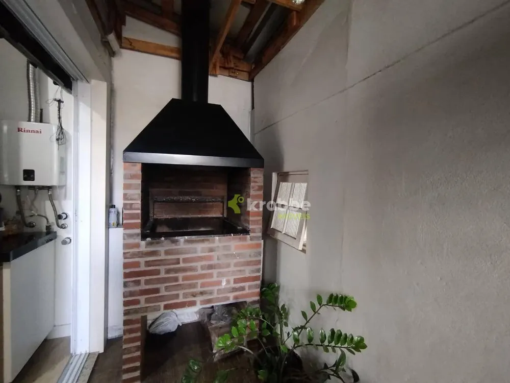 Casa, 8 quartos, 238 m² - Foto 8