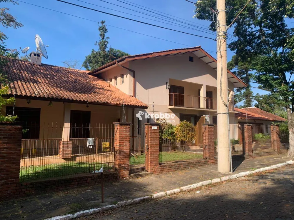 Casa, 5 quartos, 461 m² - Foto 1