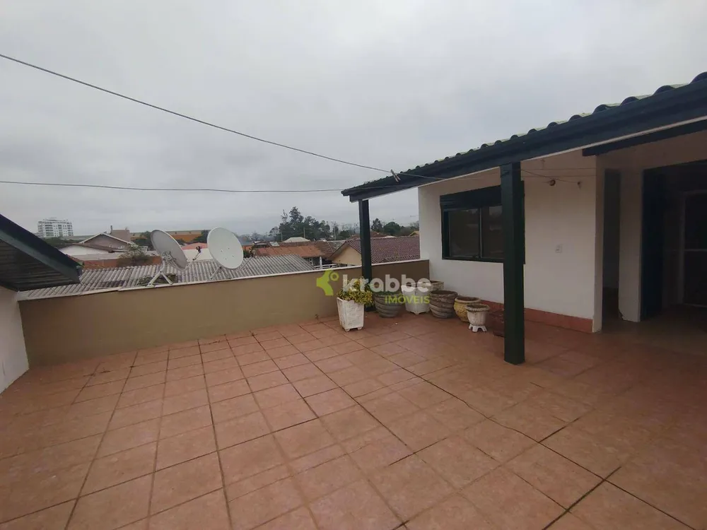 Casa, 4 quartos, 200 m² - Foto 2