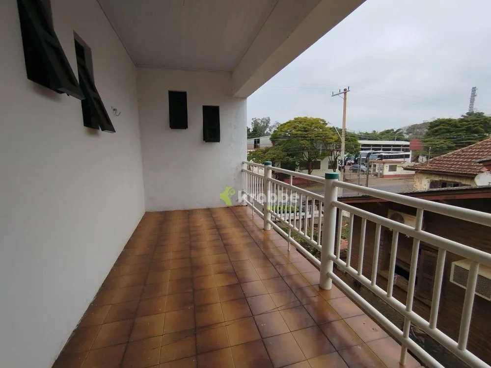 Casa, 4 quartos, 200 m² - Foto 12