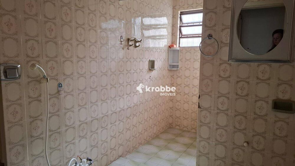 Casa, 4 quartos, 132 m² - Foto 1