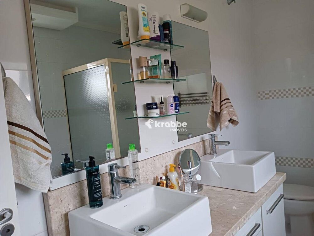 Casa, 3 quartos, 234 m² - Foto 7