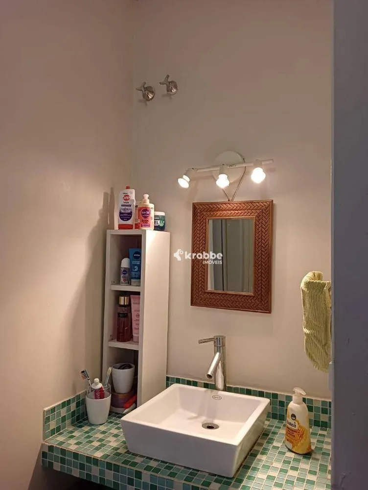 Casa, 3 quartos, 234 m² - Foto 3