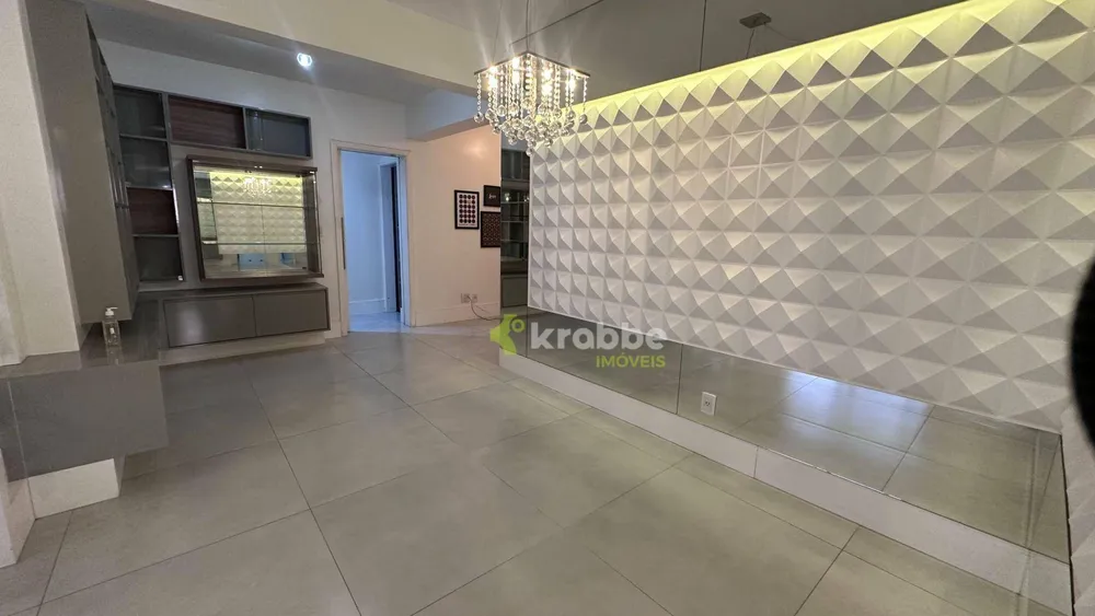 Apartamento, 3 quartos, 247 m² - Foto 2