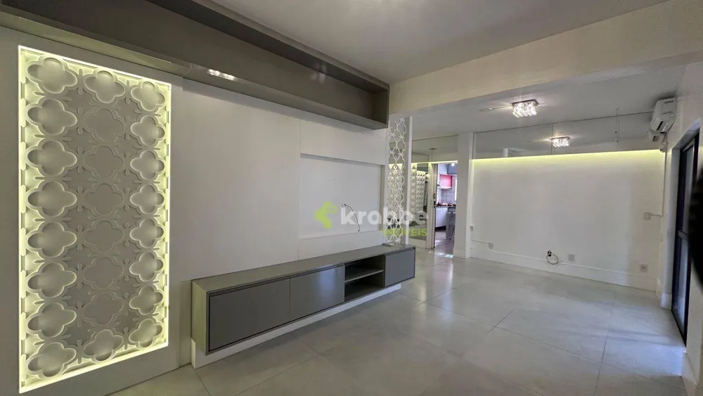 Apartamento, 3 quartos, 247 m² - Foto 1