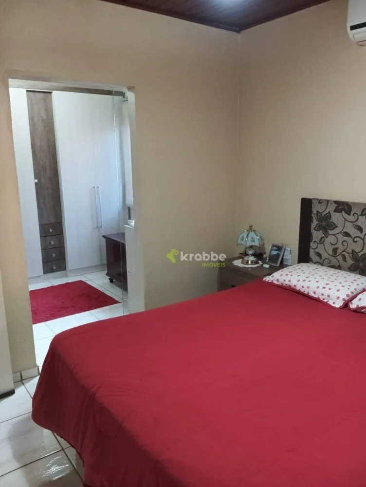 Casa, 3 quartos, 168 m² - Foto 1