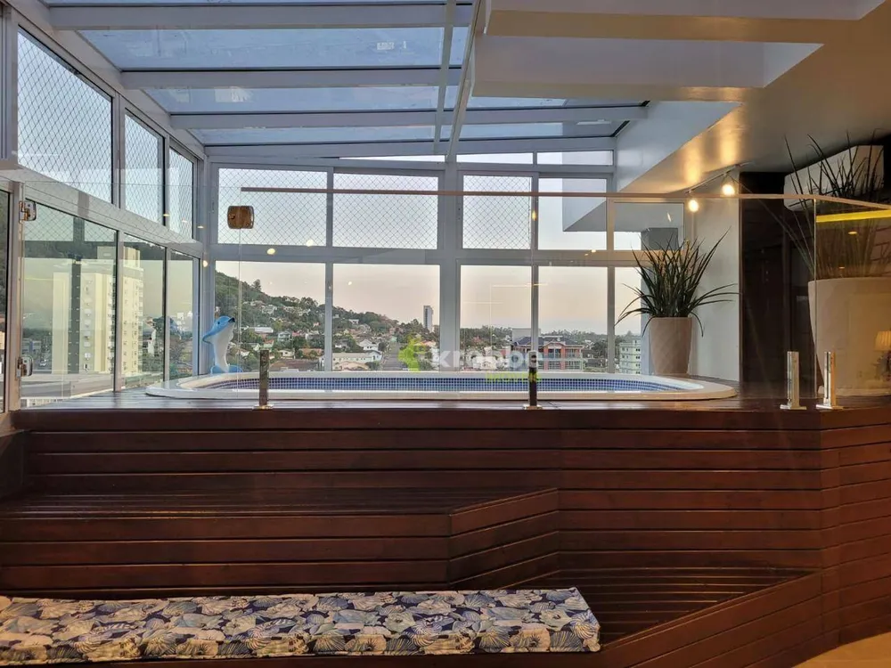 Apartamento, 3 quartos, 216 m² - Foto 11