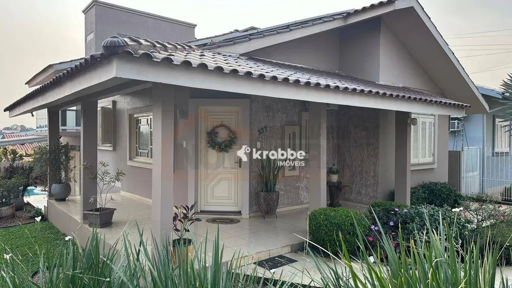 Casa, 2 quartos, 157 m² - Foto 1