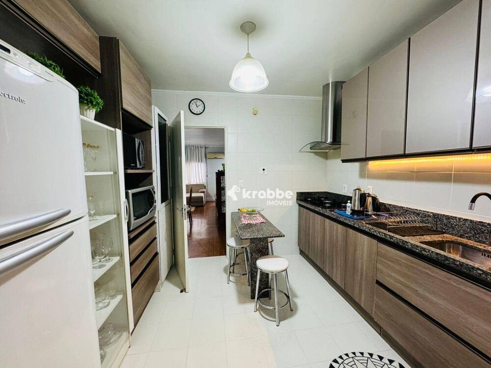 Apartamento, 3 quartos, 116 m² - Foto 2