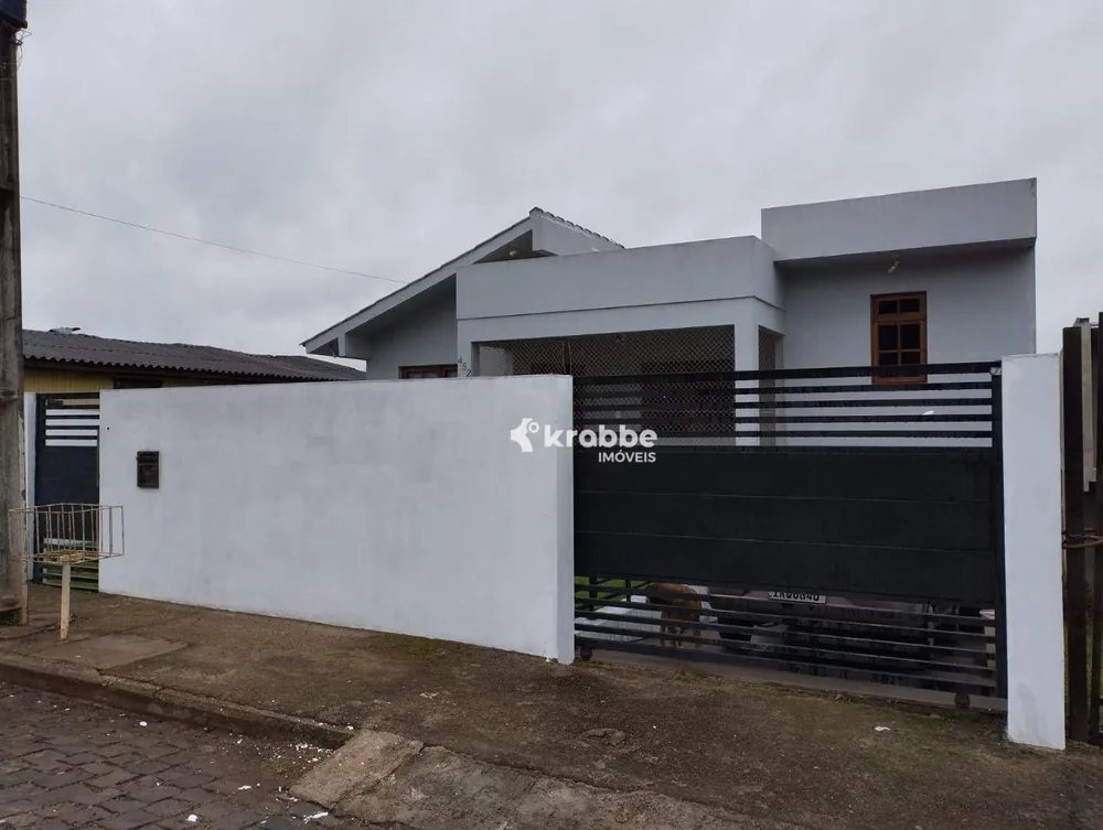 Casa, 3 quartos, 220 m² - Foto 2