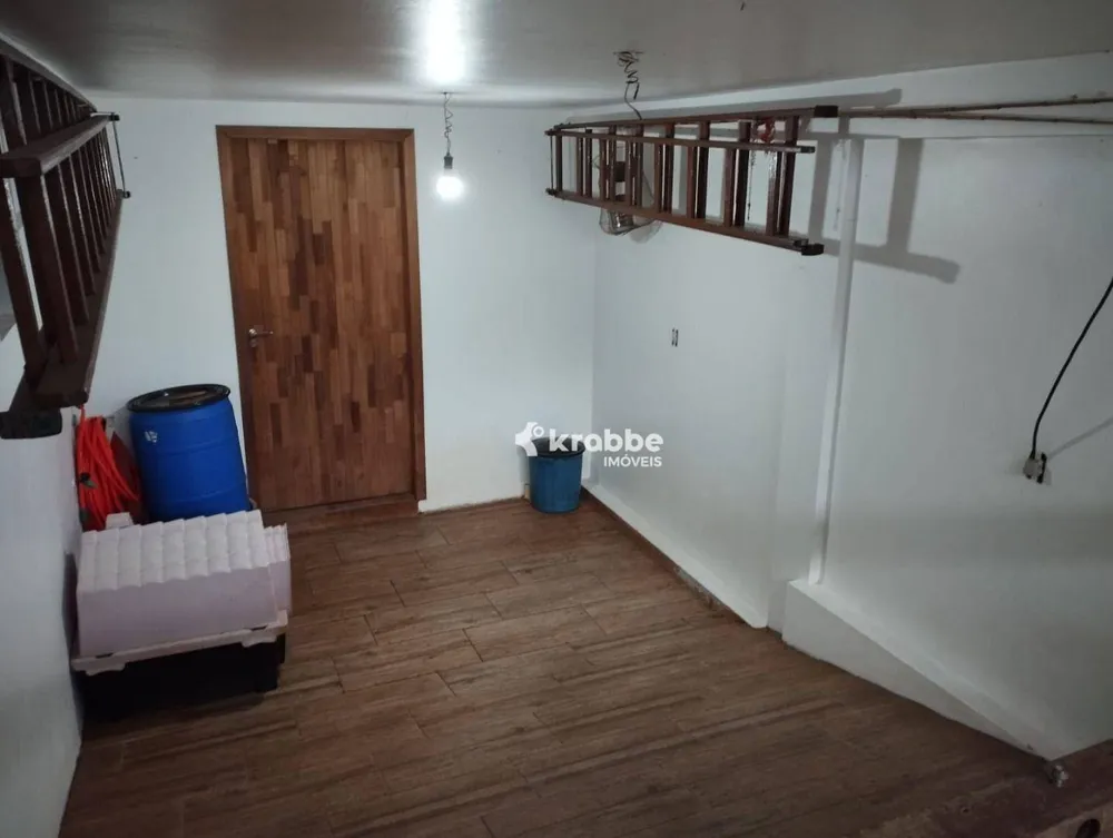Casa, 3 quartos, 220 m² - Foto 11