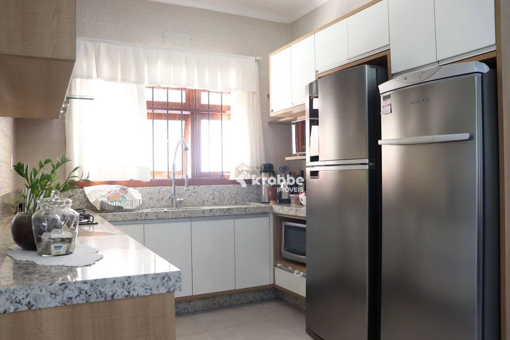 Casa, 4 quartos, 214 m² - Foto 11