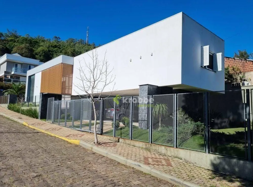 Casa, 3 quartos, 204 m² - Foto 5