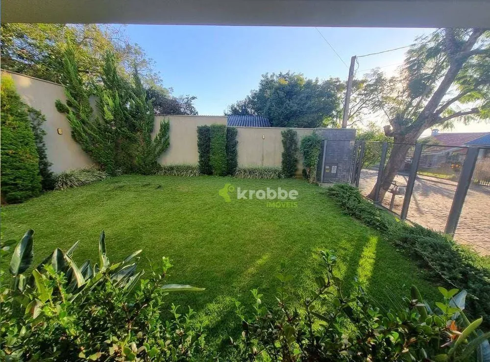 Casa, 3 quartos, 204 m² - Foto 2