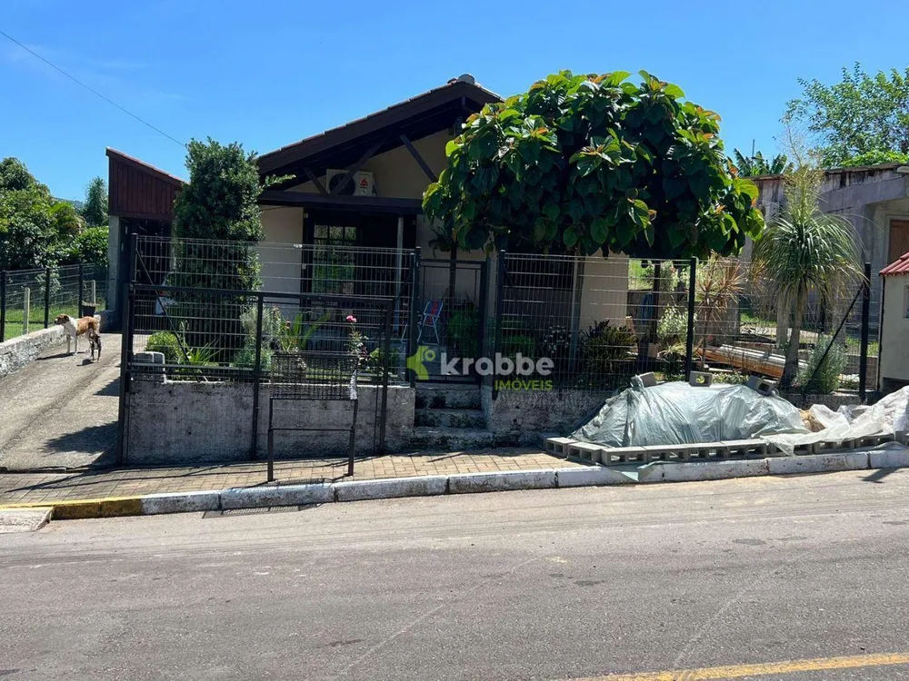 Casa, 2 quartos, 121 m² - Foto 1
