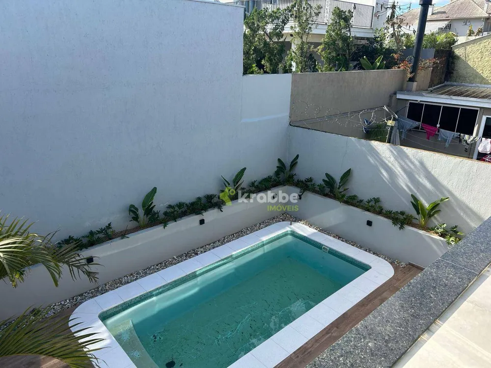 Casa, 3 quartos, 330 m² - Foto 10