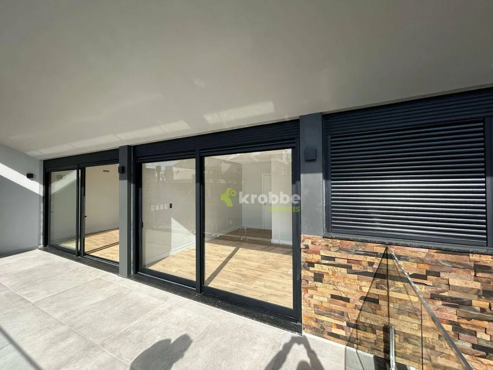 Casa, 3 quartos, 330 m² - Foto 9