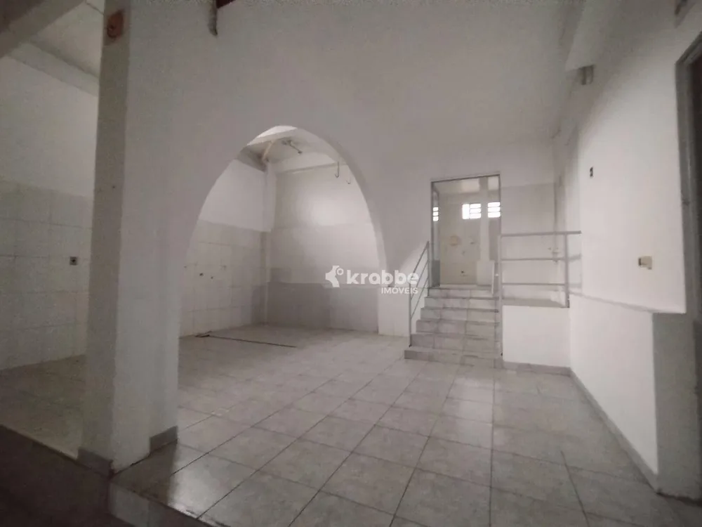 Sala-Conjunto, 240 m² - Foto 1