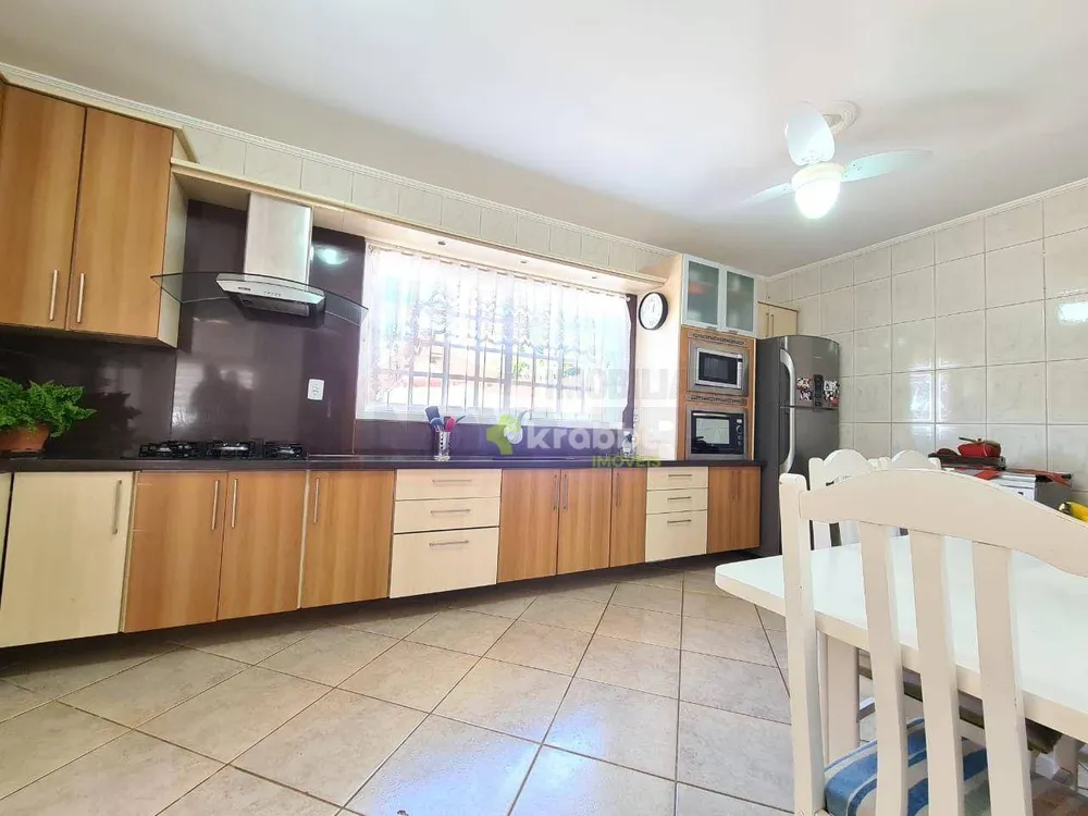 Casa, 3 quartos, 191 m² - Foto 14