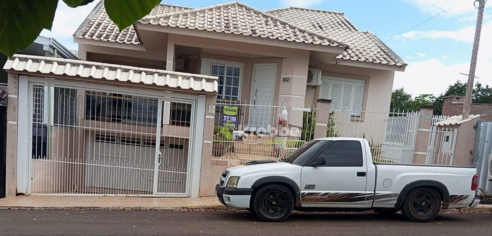 Casa, 3 quartos, 180 m² - Foto 1