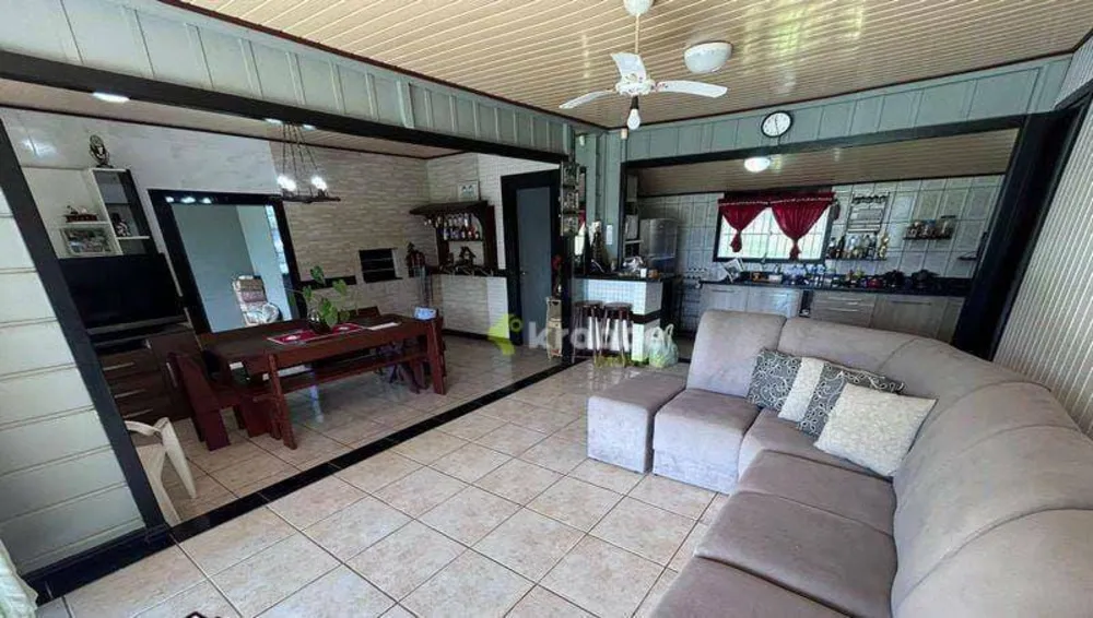 Casa, 3 quartos, 213 m² - Foto 4