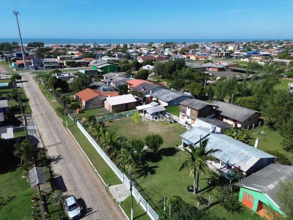 Casa, 3 quartos, 213 m² - Foto 3