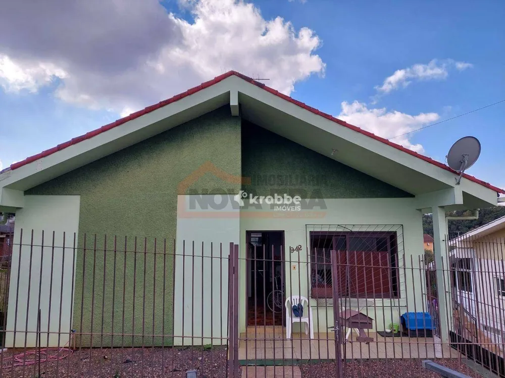 Casa, 4 quartos, 131 m² - Foto 1