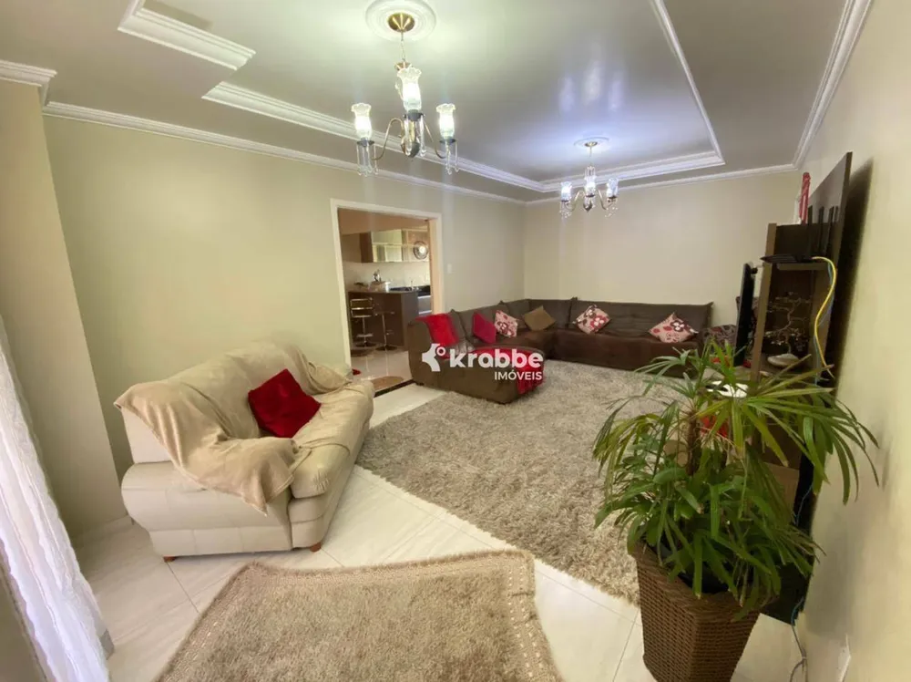 Casa, 3 quartos, 309 m² - Foto 2