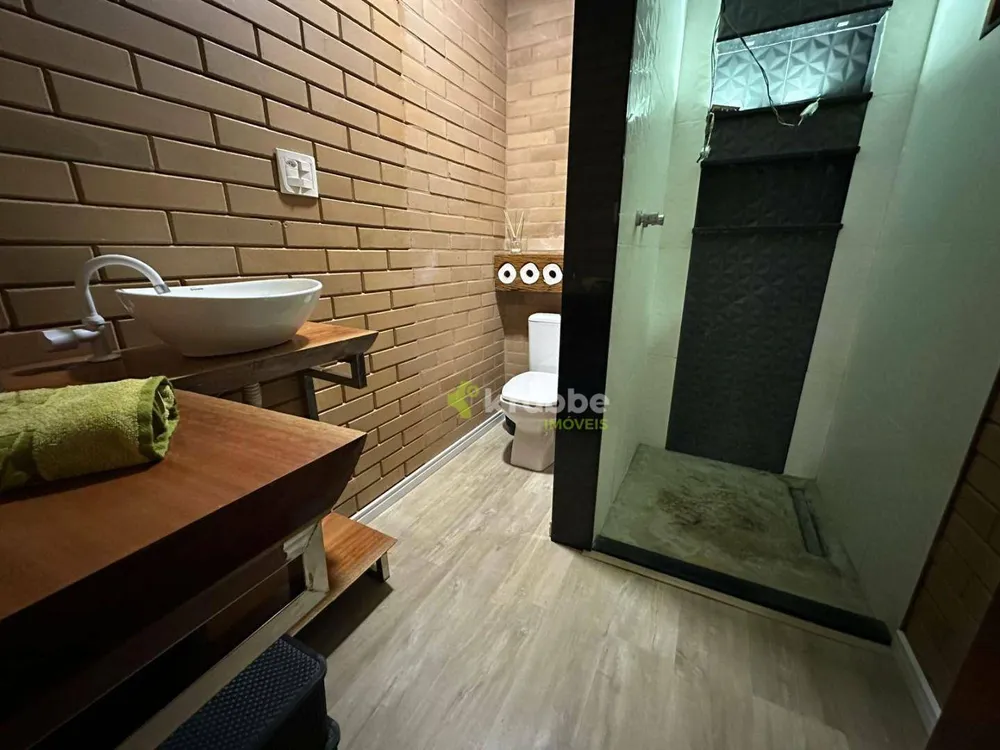 Casa, 1 quarto, 184 m² - Foto 8