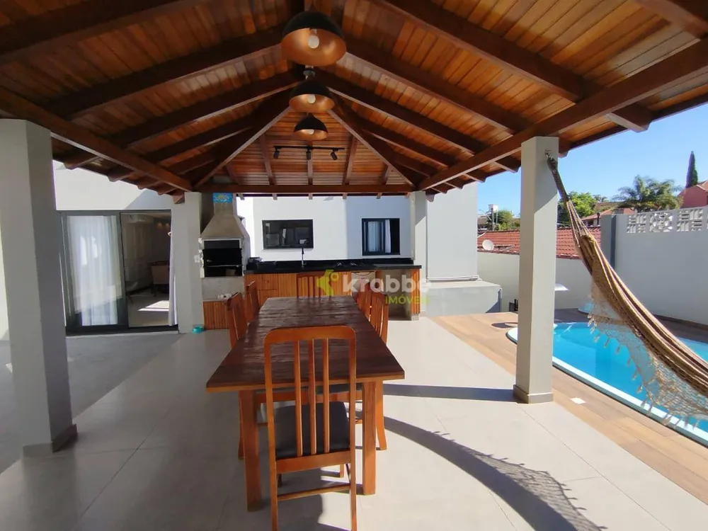 Casa, 3 quartos, 200 m² - Foto 10
