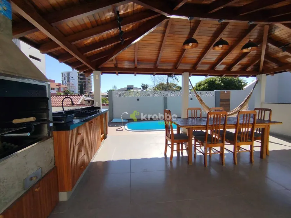 Casa, 3 quartos, 200 m² - Foto 11