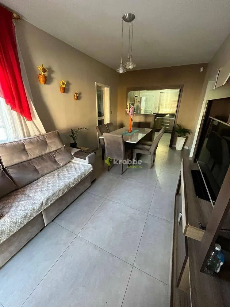 Casa, 3 quartos, 156 m² - Foto 3