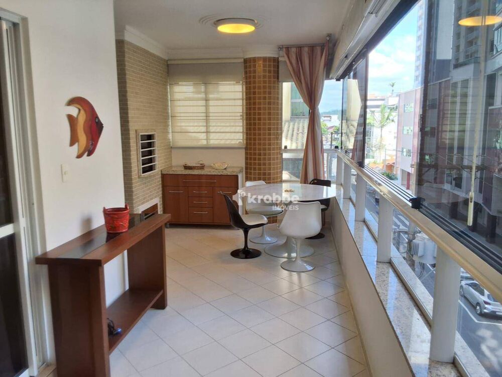 Apartamento, 2 quartos, 100 m² - Foto 1