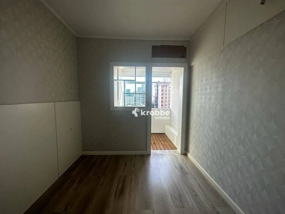 Apartamento, 3 quartos, 212 m² - Foto 5