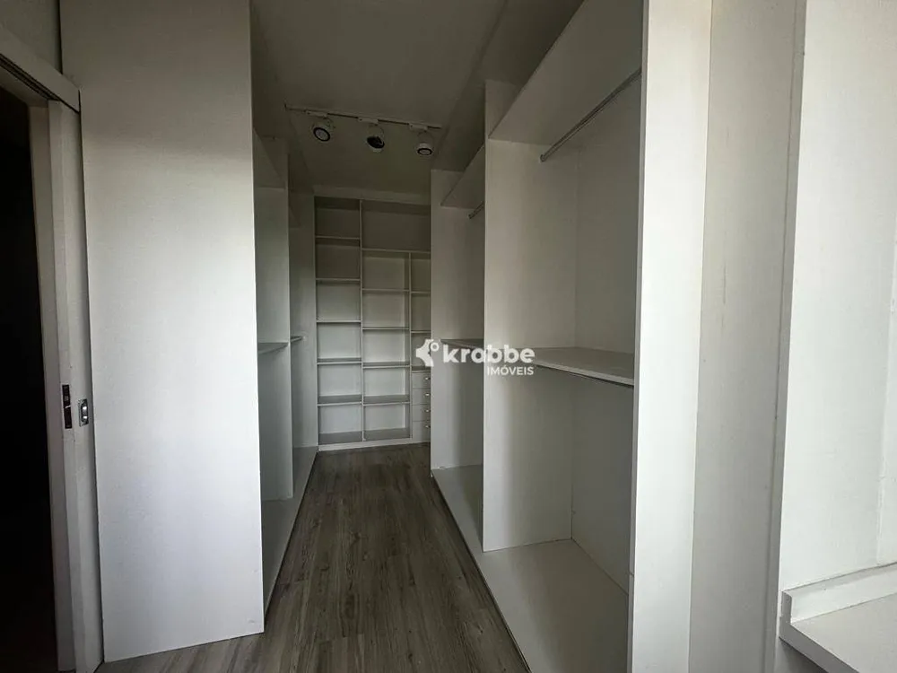 Apartamento, 3 quartos, 212 m² - Foto 12