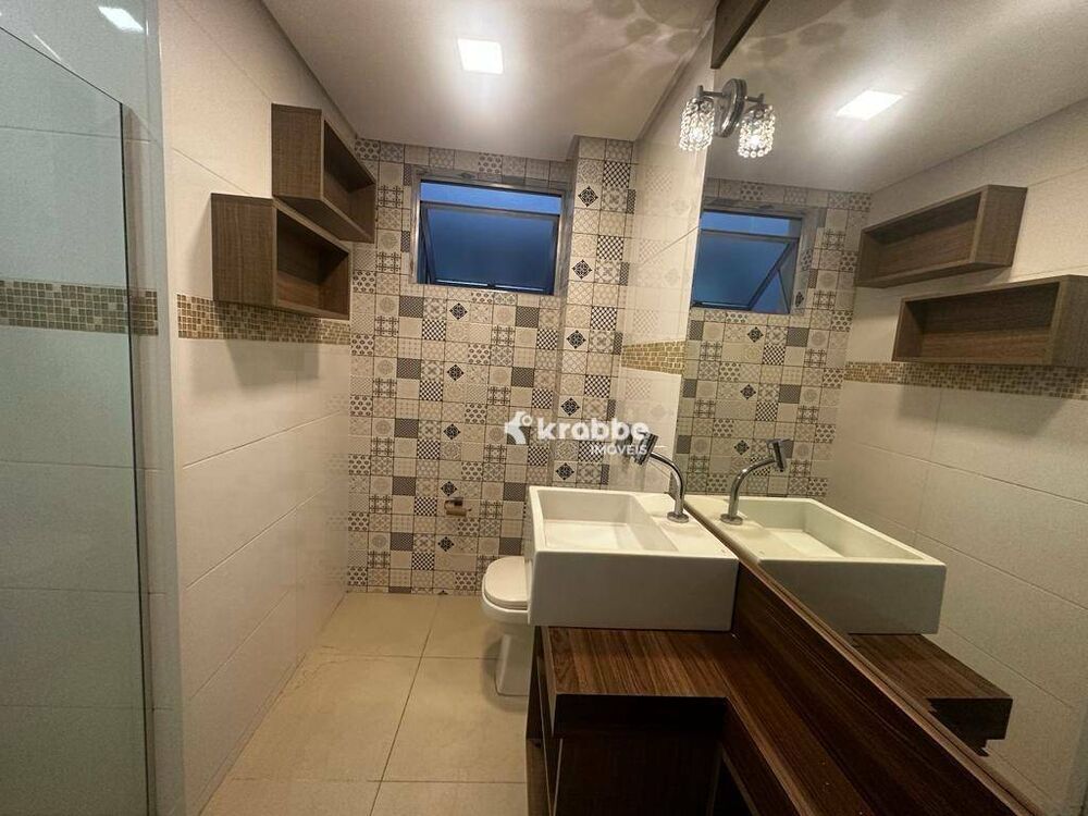 Apartamento, 3 quartos, 212 m² - Foto 2