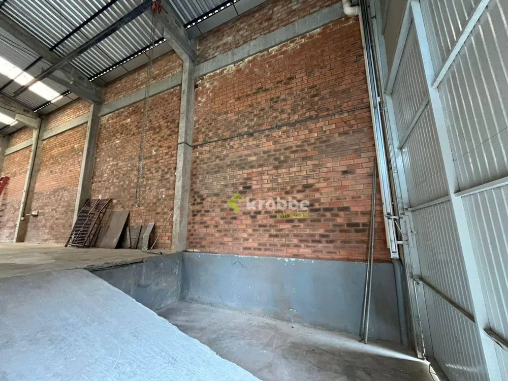 Depósito-Galpão, 300 m² - Foto 1