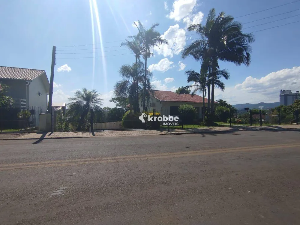 Casa, 3 quartos, 272 m² - Foto 5