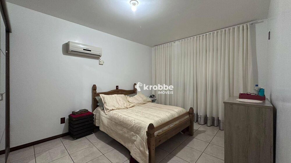 Casa à venda com 3 quartos, 134m² - Foto 3